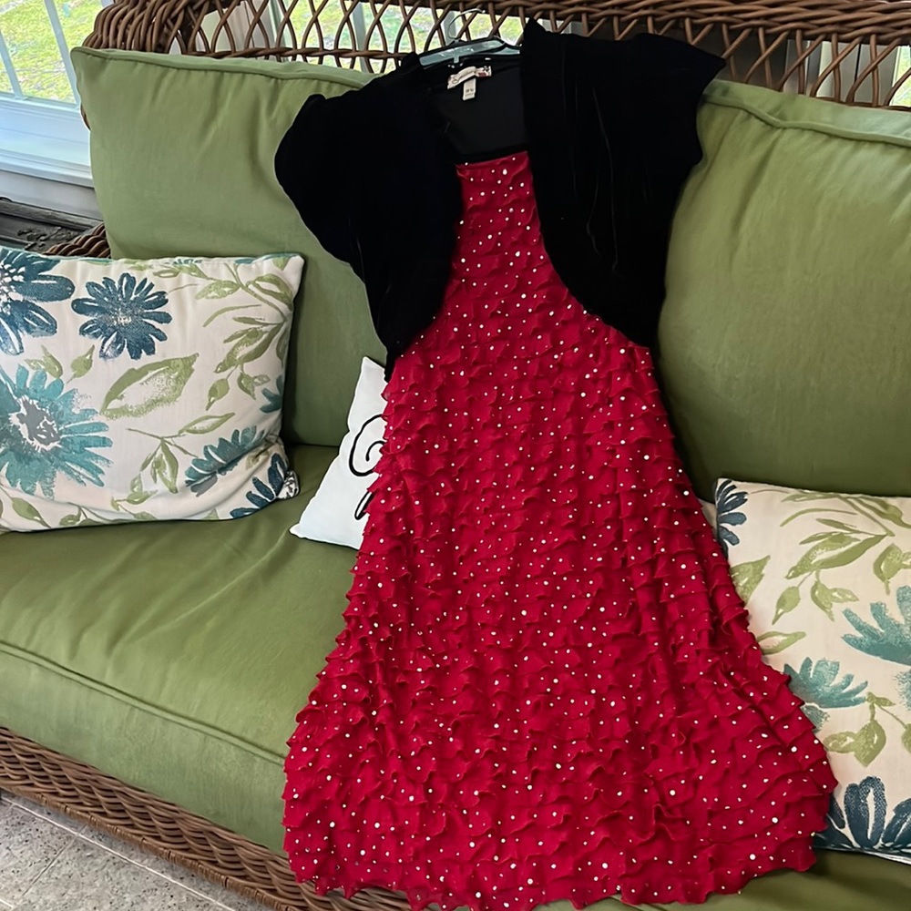 Speechless girls dress